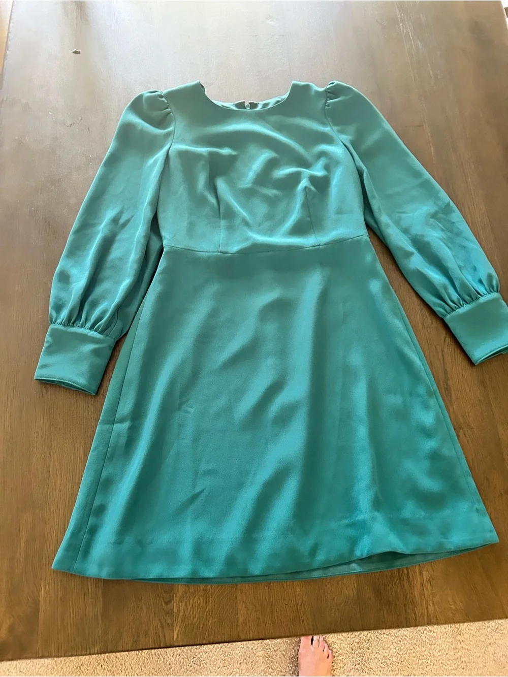 J. Crew NWT spicy jade long sleeve sheath crepe mini dress